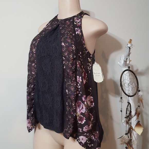 Altar'd State Tops - BRAND NEW! ALTAR'D STATE MIXED FABRIC & LACE TOP!